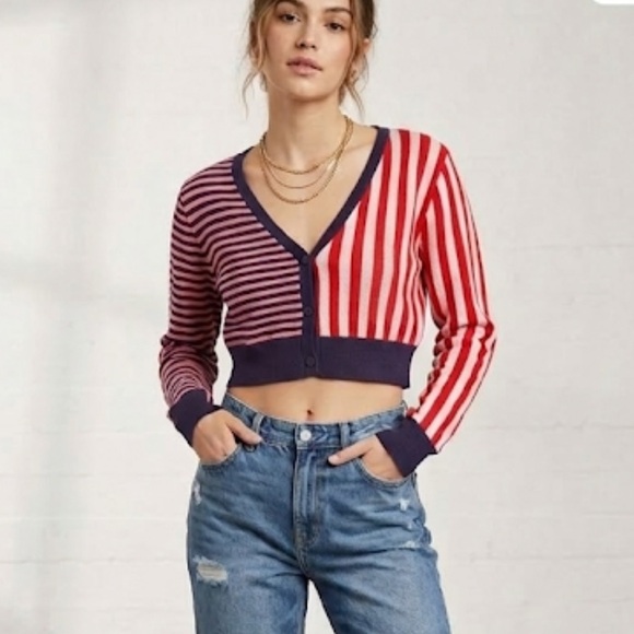 wild fable Sweaters - NWT Cropped Cardigan (size Small)